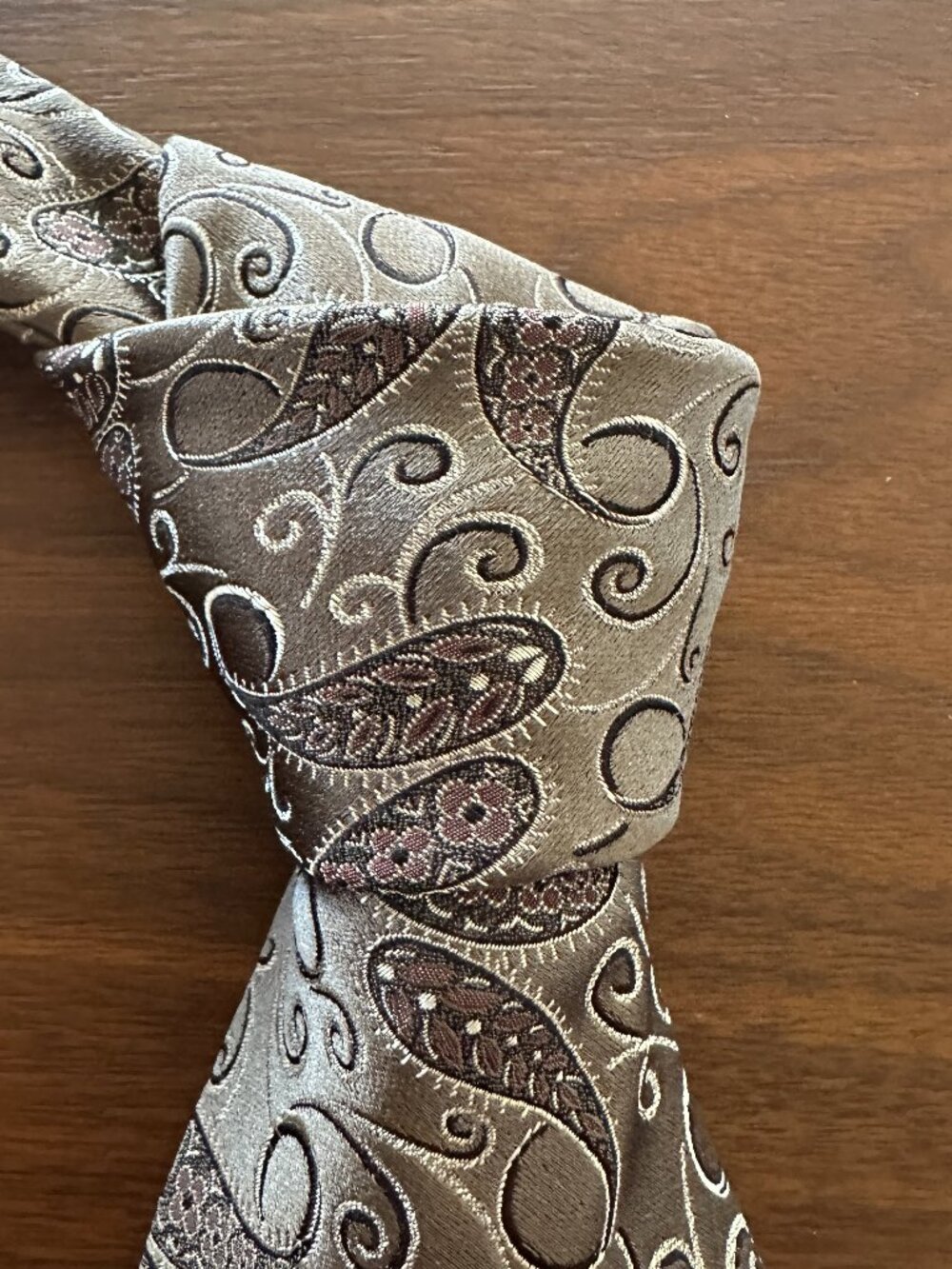 Brioni Taupe Brown Paisley Silk Tie
